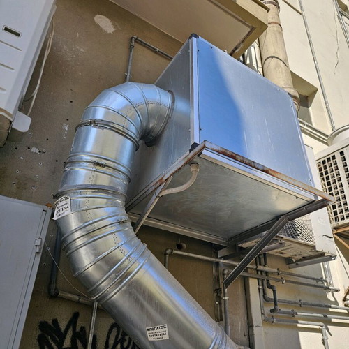 Ventilation box with tachometer like new, 3 horsepower