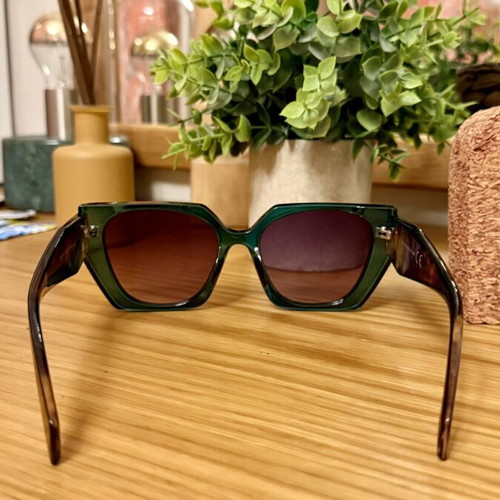 Ikko Oversized Geometric Sunglasses Green Like New