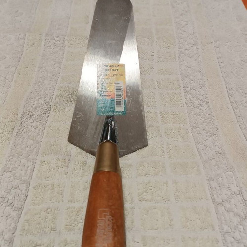 Trowel TRUELLE EXPORT REF 647 200mm new, forged with wooden handle