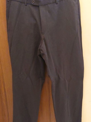 Men's pants used, sizes XL and XXL