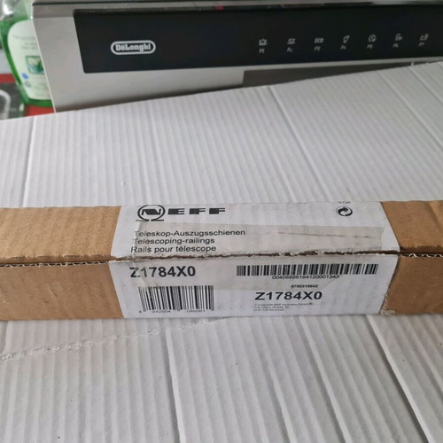 Oven tray support rods NEFF Z1784X0 used, set of 4 pieces