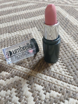 Lipstick used, intense pink