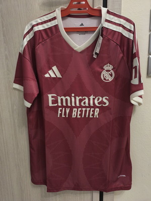 Real Madrid φανέλα εκτός έδρας 2026/2027 μεγάλο μέγεθος καινούργιο επίσημο αντίγραφο