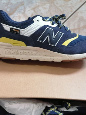 New Balance 997h sneakers new, blue suede, size 38.5