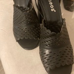 Women's Italian leather Badoos sandal new, black, size 40