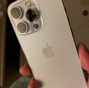 iphone 14 pro silver 256gb με 90% μπαταρια αριστο!!