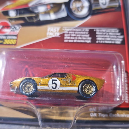 Ford GT40 Auto World 1/64 new, sealed collectible