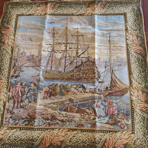 Vintage wall tapestry 90 x 90 cm new
