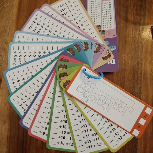Flash Cards Division 1–12 new set with markers