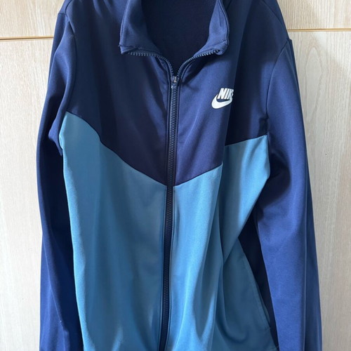 Nike kids jacket size 164 blue like new for ages 12-15