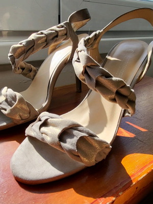 Bon Prix sandals used, size 39, gray with gold accents