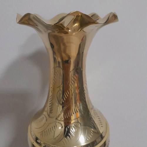 Large brass vase new, height 35cm diameter 35cm