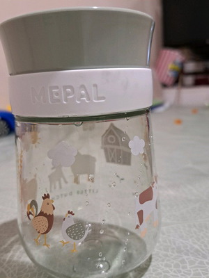 Little Dutch Mepal educational cup like new