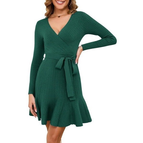 Arach&Cloz women's knitted dress with V-neck and belt, green