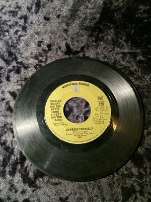 Ch.Wright & the Watts Express yourself 7" used, very good condition x2