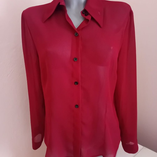 Women's red shirt, size M / 38 / 10