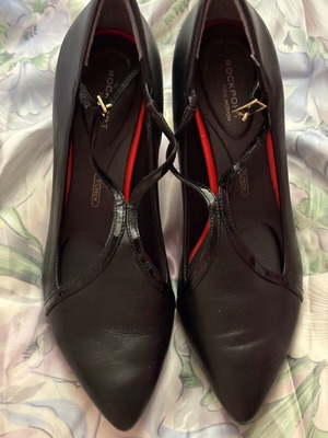 Rockport women's shoes new, size 37 with memory soft insole