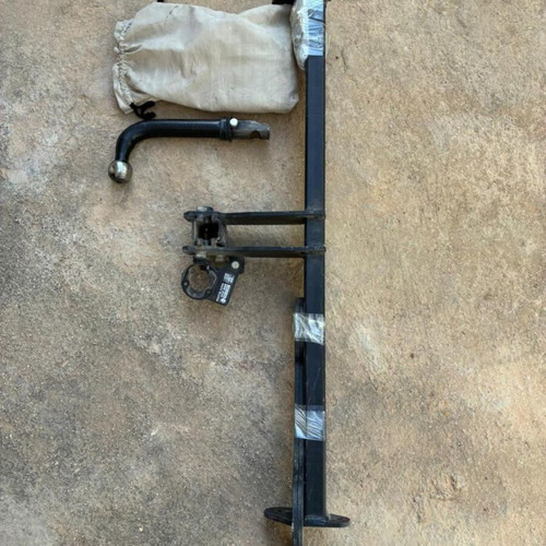 Auto Hak towbar