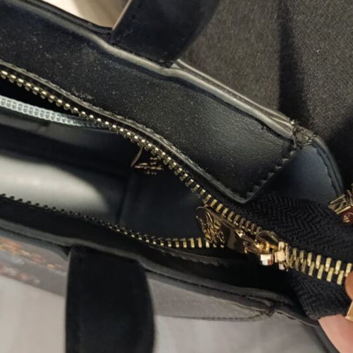 Axel crossbody bag black like new, convertible to handbag