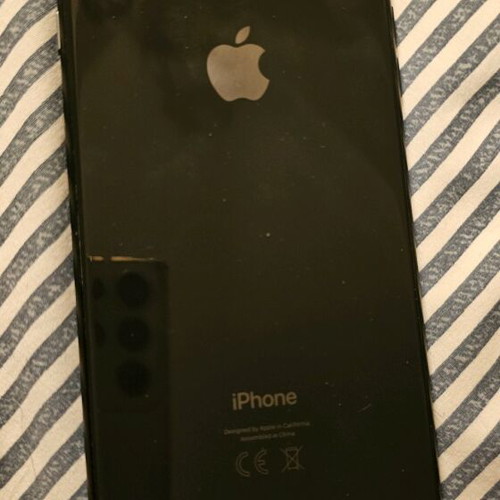I phone 8 plus for parts only, broken motherboard