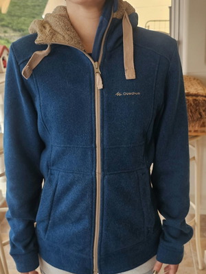 Quechua Athletic Warm Jacket M Size like new, beige and blue