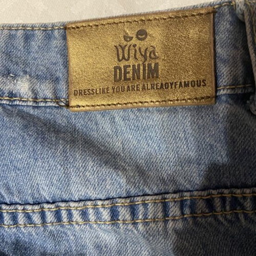 Mini denim skirt like new, blue, size S with buttons and distressed style