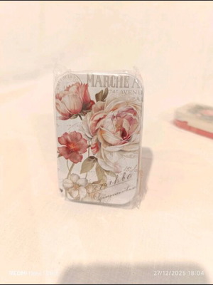 Metal gift box new, romantic