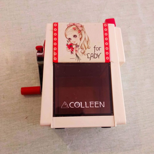 Macoto Takahashi Showa Retro Vintage Japanese Colleen Pencil Sharpener for Lady like new