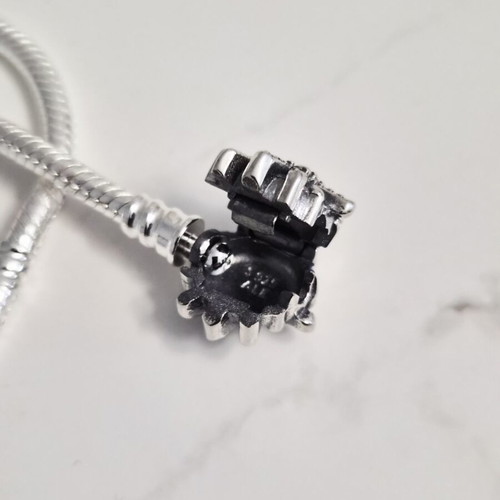 Pandora Moments Asymmetric Star Clasp Bracelet new, silver 925