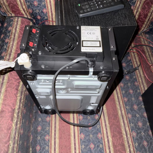 Sony Micro Hi-Fi CMT-BX5 system like new with speakers