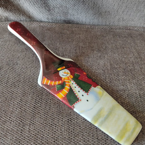 Christmas porcelain platter and spatula used, festive design