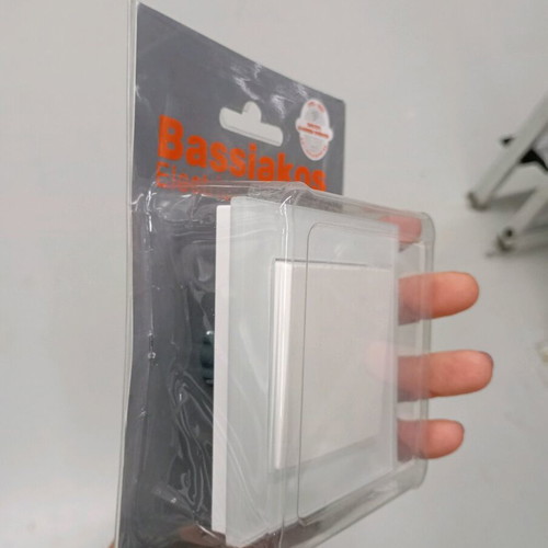 Switch new Bassiakos brand, packaged
