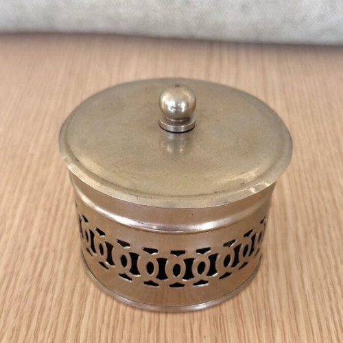 Mini Vintage Metal Tealight Lantern with Lid