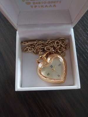 Women's pocket or necklace watch new, functional