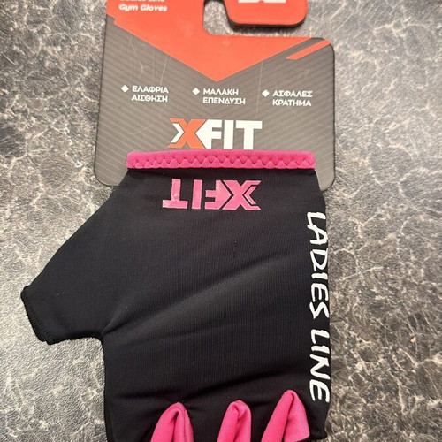 Gym gloves new