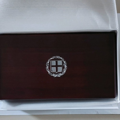 Proof Coin Set 2013 new with coins and commemoratives