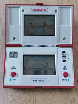 Nintendo Game & Watch Safebuster like new, Multi Screen