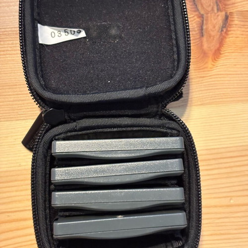 Gamester Case for Nintendo Gameboy Advance cartridges used