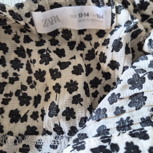 Zara floral black and white set for girl 14 years like new