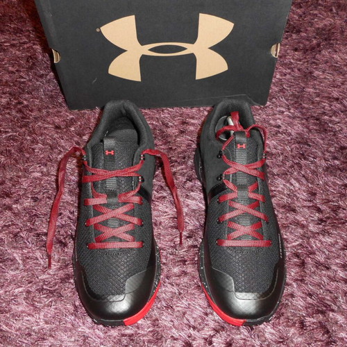 Under Armour Men's Burnt River 2.0 Low sports shoes new, size 42.5