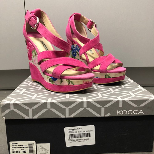 Kocca platforms used, fuchsia suede