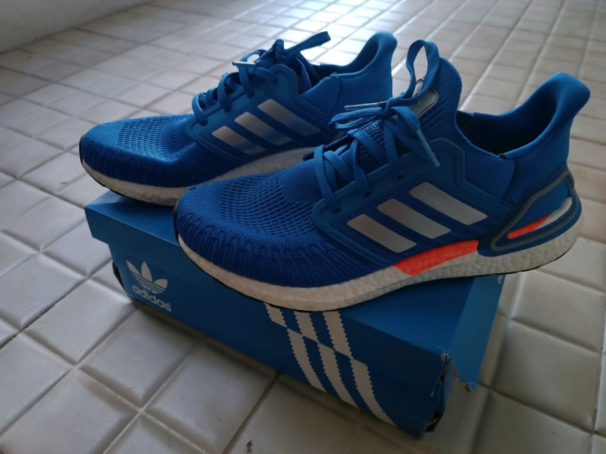 Adidas ultra hotsell boost 2020 xl