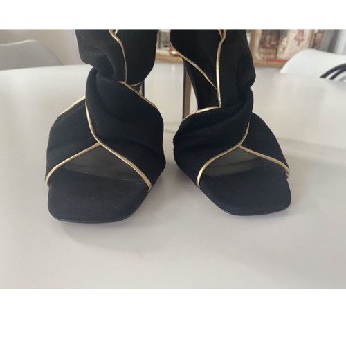 Zara suede sandals used, size 38, black