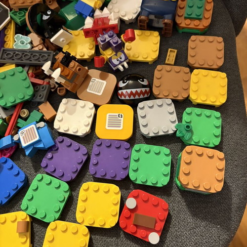 LEGO Super Mario large lot with special pieces and enemies like new