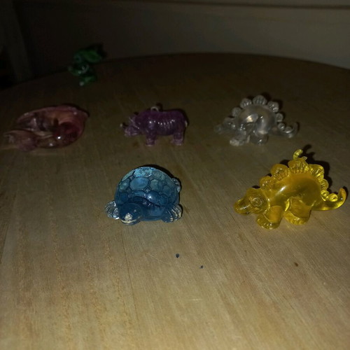 Diamond world figures used
