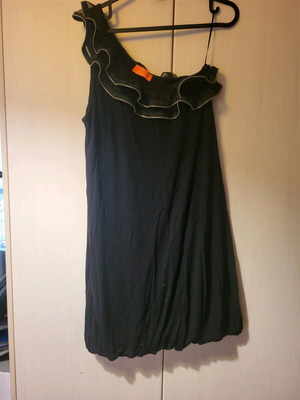 Balloon dress BSB black size medium like new