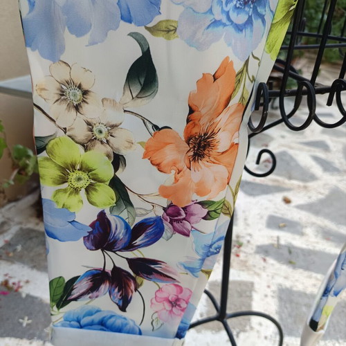 Floral pants size S/M made in Italy new, 75% viscose
