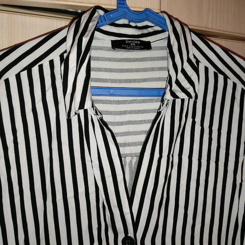 Striped long oversize shirt used