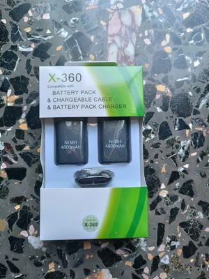 Xbox 360 battery pack and cable set new