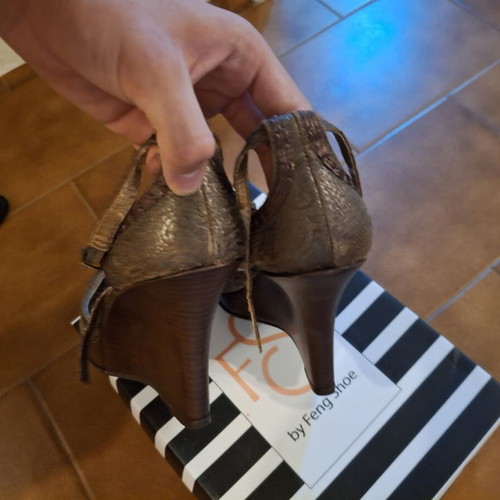 Schutz women's heels like new, size 39
